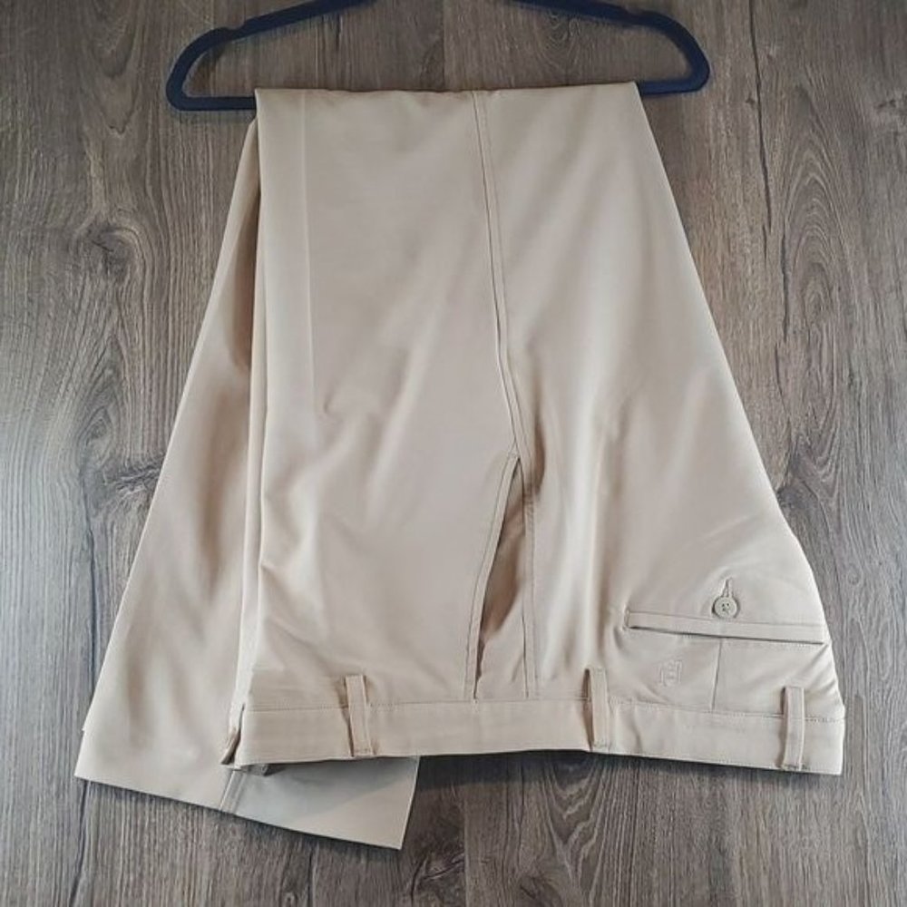 FootJoy Men's W36/L32‎ 36x32 Tan Golf Pants